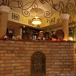 Gasthof Kamienica Pod Kasztanami 4*