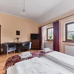 Kamienica Pod Kasztanami Gasthof Swinemünde