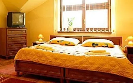 Kamienica Pod Kasztanami Guest house