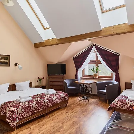 Kamienica Pod Kasztanami Vendégház 4*