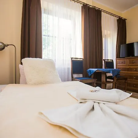Kamienica Pod Kasztanami Guest house